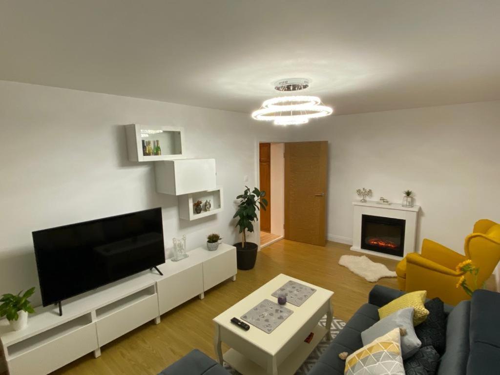 Bucovina View Apartment Campulung Moldovenesc Ngoại thất bức ảnh